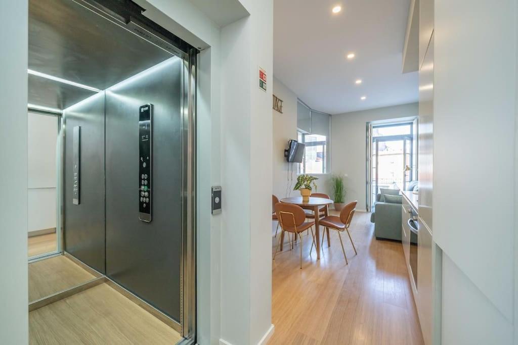 31 De Janeiro Flat By Amber Star Rent Daire Porto Dış mekan fotoğraf